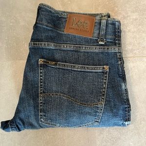 Men’s Lee (modern series) Extreme Motion Jeans W32 L30. Straight fit Tapered leg